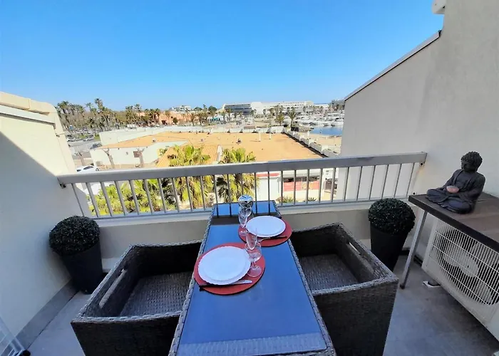 Mezzanine Lips Village Naturiste *