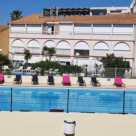 公寓 Mezzanine Lips Village Naturiste *